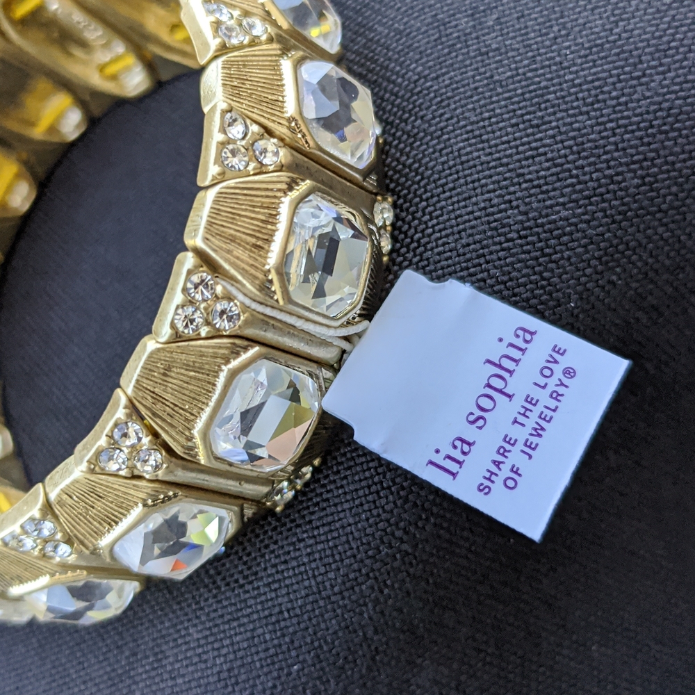 NWT Lia Sophia Kensington Gold & Crystal Stretch Bracelet - Picture 4 of 6